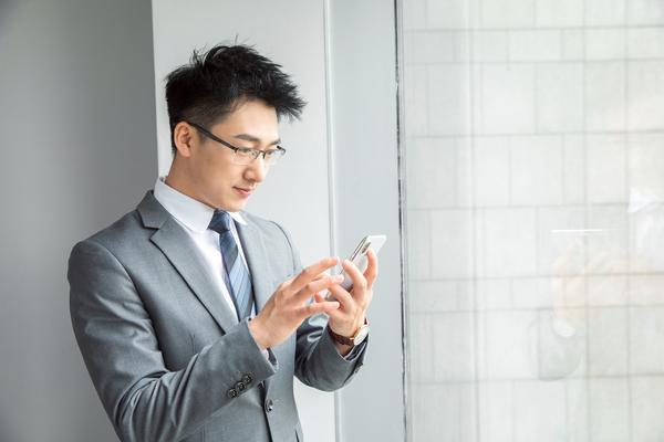 《如何在手机上轻松创业：实现梦想的5个关键步骤》图1