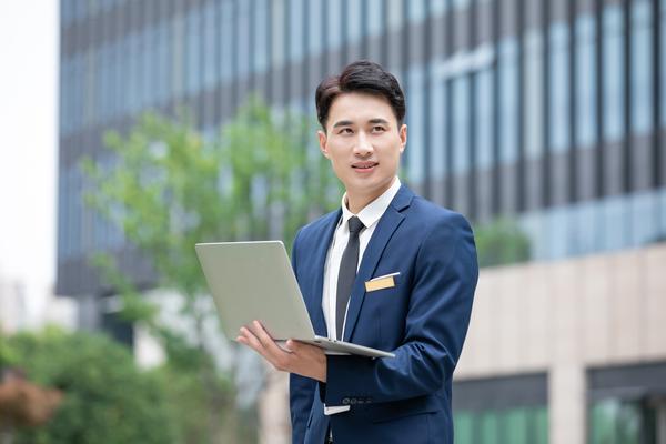 中国大学生创业榜样：勇敢追求梦想的年轻一代 图1