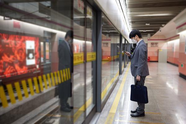 《戴口罩创新标语：如何让防护更温馨、更舒适》 图1