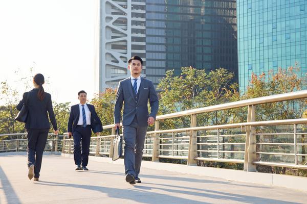 创业难回公司上班吗？项目融资视角下的选择与挑战 图1