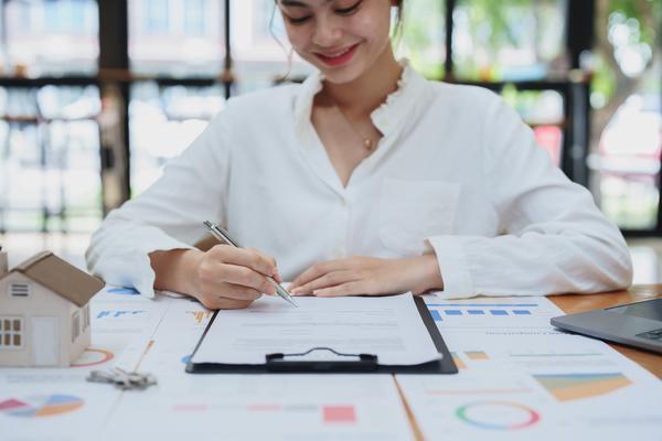 房贷能否转移给配偶|婚姻关系中的房产归属与债务处理 图1