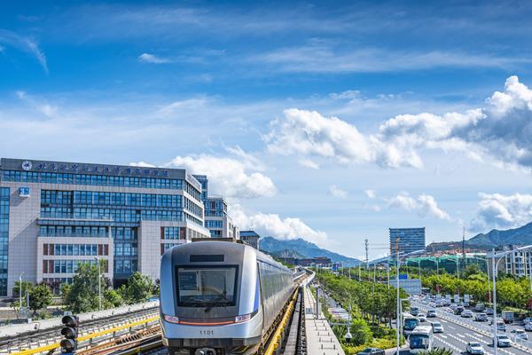 军事训练创新思维导图：助力国防现代化建设 图1