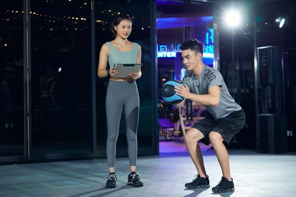 拳击训练器创新项目：打造专业拳击健身器材品牌 图1