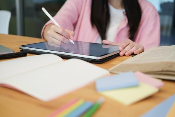 iOS开发工程师的职业前景与收入水平分析 图1