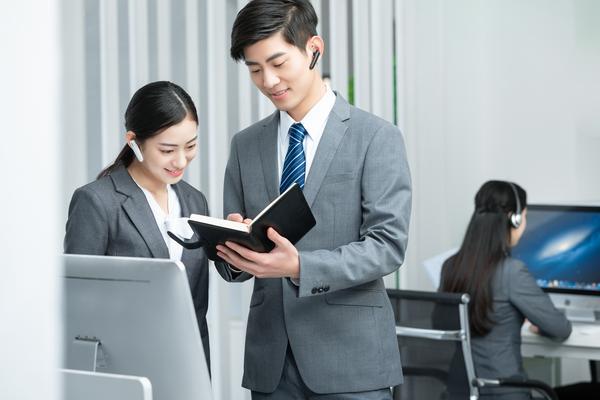 创新英语翻译定制：专业服务，品质保证 图2