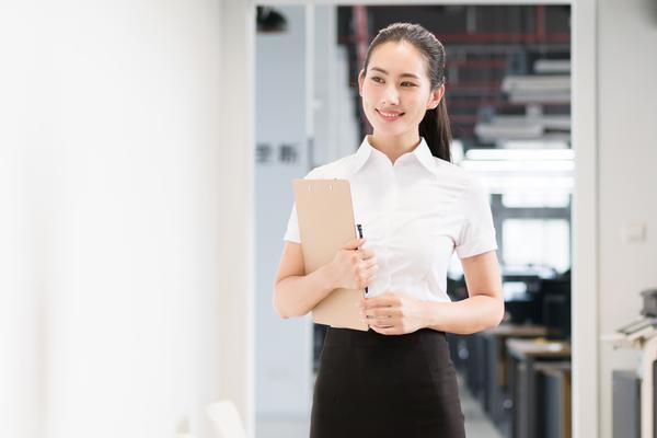 民间借贷不还钱起诉需要什么手续？企业贷款行业内的应对策略 图2