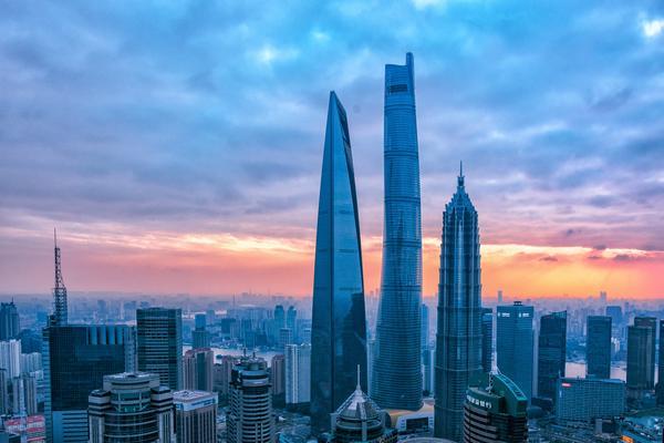 体育管理创新与商业化的融合：下的新体育产业图1