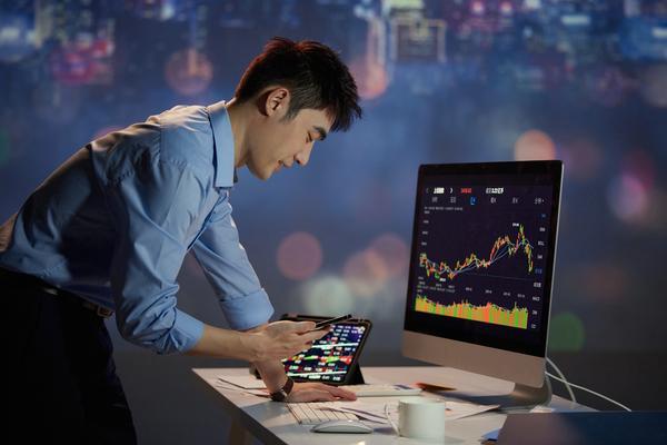 凤凰财富私募基金：项目融资领域的创新与实践 图2