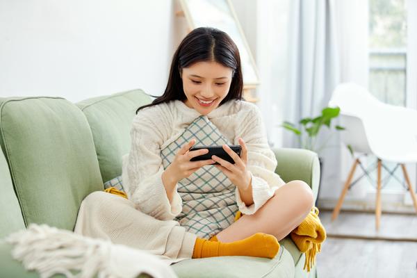 “手游行业创业推荐:从零开始打造成功项目”图1